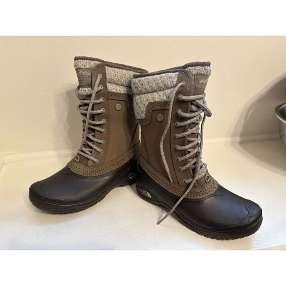 The North‎ Face Women's Shellista II Mid 'Split Rock Brown' Winter Boots size 6